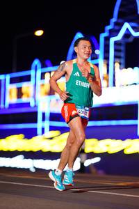 BIB: 4002
                            <button type="button" onclick="openModal(22831749)" class="btn btn-primary btn-sm float-right btn-popup" data-toggle="modal" data-target=".modal-high-quality">
                        <i class="fas fa-shopping-cart"></i> Add to Cart
                    </button>
                                            <button type="button" onclick="isThisMe(22831749, true)" class="btn btn-success btn-sm float-right btn-popup btn-isme hidden" data-toggle="tooltip" data-placement="bottom" title="นี่คือรูปของคุณใช่ไหม คลิกที่นี่เพื่อเอาเข้าอัลบั้ม">
                        <i class="fas fa-plus"></i> Add to album
                    </button>
                    <button type="button" onclick="isThisMe(22831749, false)" class="btn btn-warning btn-sm float-right btn-popup btn-isnotme hidden">
                        <i class="fas fa-ban"></i> Remove from album
                    </button>